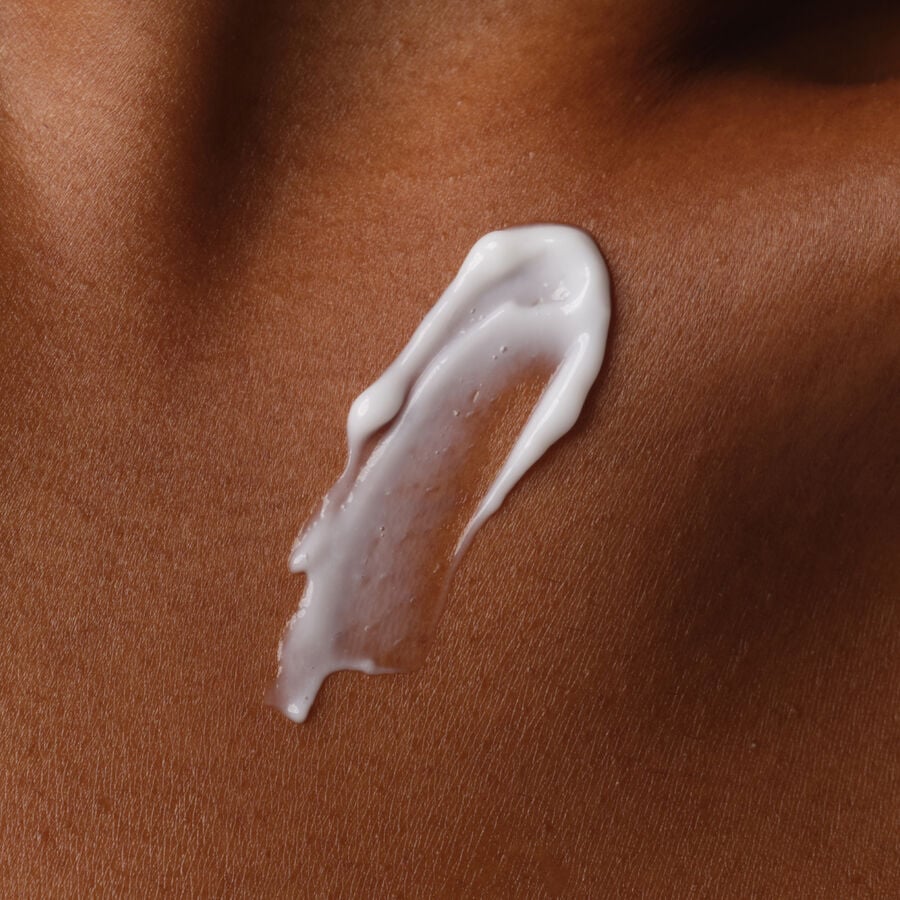 natural-moisturizing-factors-inulin-body-lotion-l9 ORD-Body-Care-Bundles-Brief-NMF-application-shot.jpg