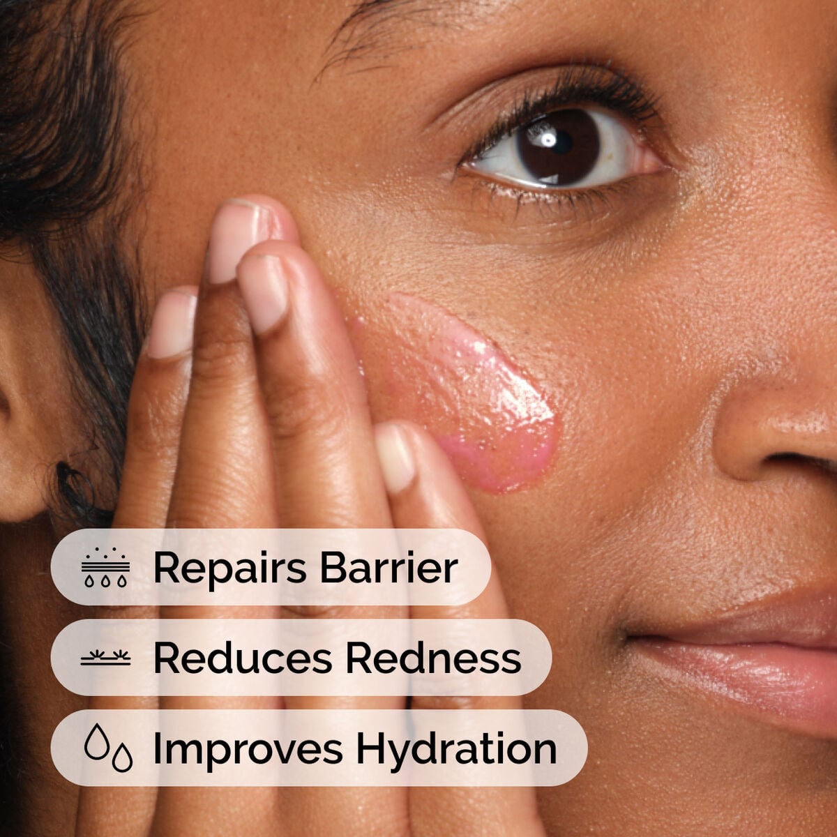 soothing-and-barrier-support-serum-set-j9 ord-soothing-barrier-support-serum-model-application-with-benefits.jpg